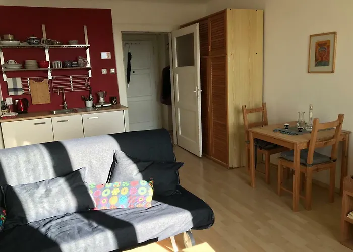 Cosy Flora Nest Appartement *